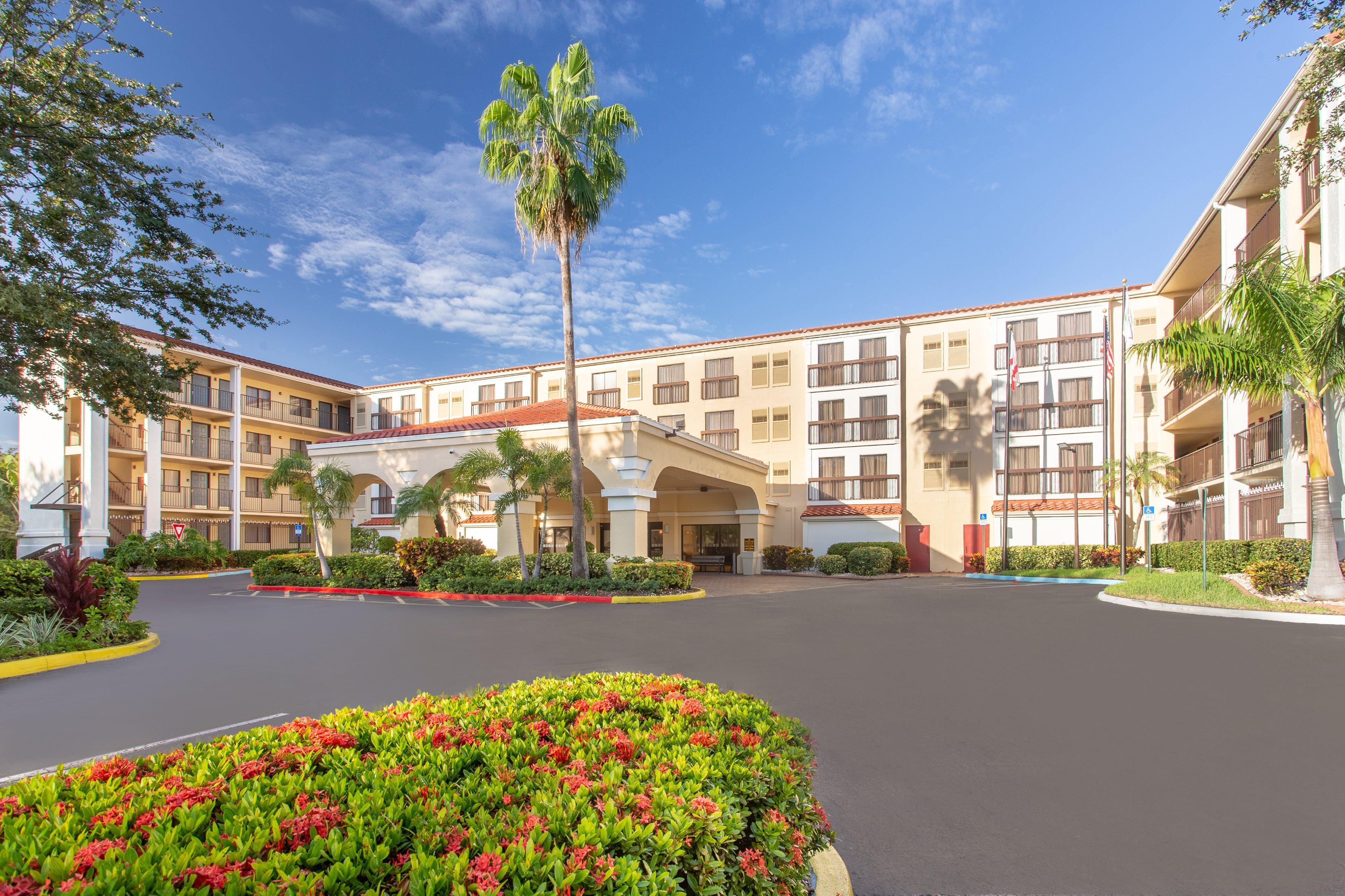 Holiday Inn&Suites Boca Raton - North Exterior foto